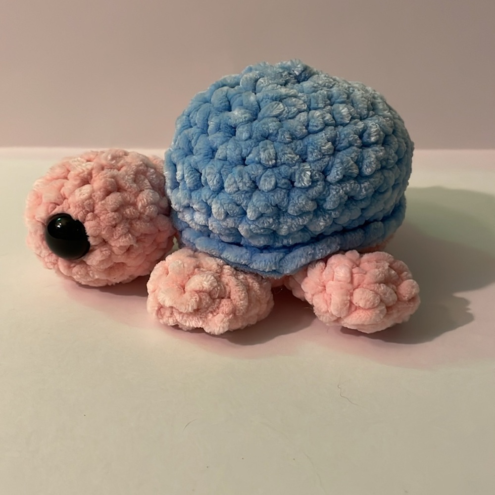 Crochet turtle - Picture 2 of 2